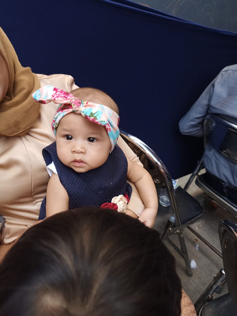 Happy 6m syg ku ..
Shanum romeesa farzana listiawan 

Alhamdulillah di berkati selalu pertumbahan dede semoga selalu dalam lindungan allah ya syg.aamiin