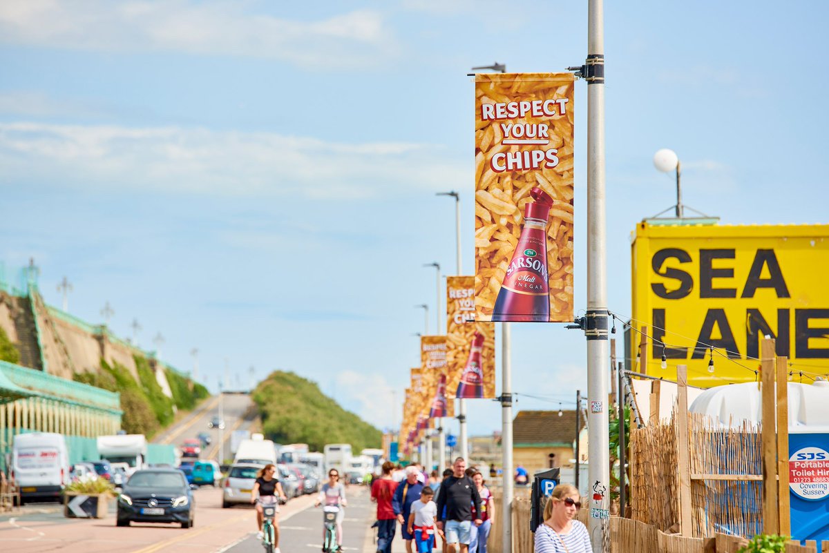 BayMediaWW's tweet photo. It's getting hotter! We can't wait to hit the beach this weekend and have some fish and chips; with Sarson's vinegar of course! @kineticwwUK @bountifulcow @SarsonsUK 
🍟🐟🏖️☀️🍴 https://t.co/A31kYidvmw