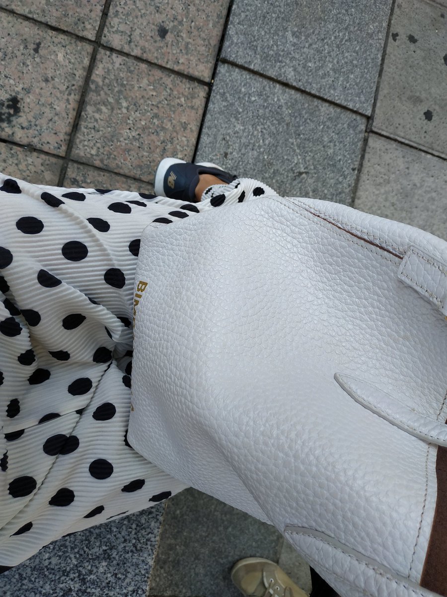 Demasiaupalbodi's tweet photo. Paseo mañanero con parada incluída.
#quererespoder
#postoperada
#37puntos
#rajadelayamaha https://t.co/UckX7B9U08