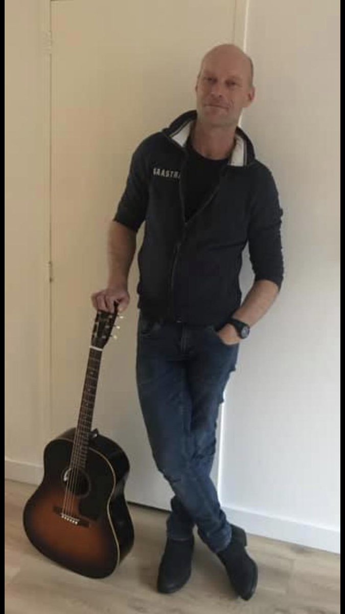 sjoerdvlieland's tweet photo. Woensdag dus vanavond weer gezellig naar @tantepe Optreden vanaf 22:00! tot vanavond? #vlieland #livemuziek #puurvlieland https://t.co/EyRfilcUno