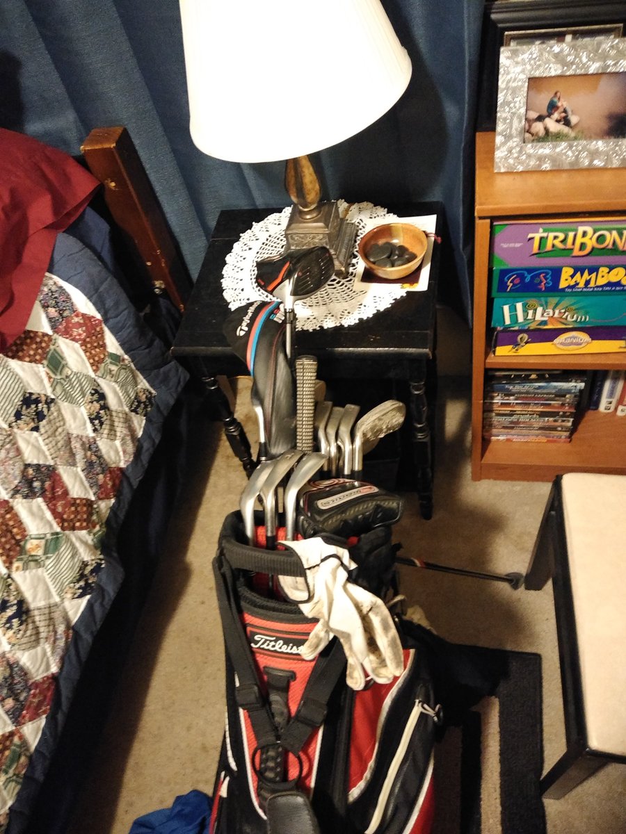 EasyGolfIssues's tweet image. Just collecting dust.... To damn hot to play