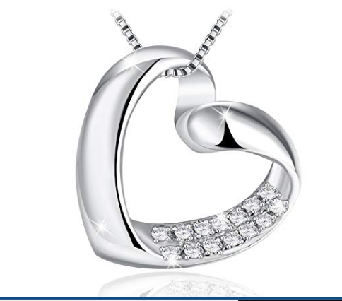 A diamond is a gemstone derived from volcanic rock, also known as diamond. In fact, the world's diamond production is very high, but it is very expensive. why?
This is a hype from humans. The original hype came from men.