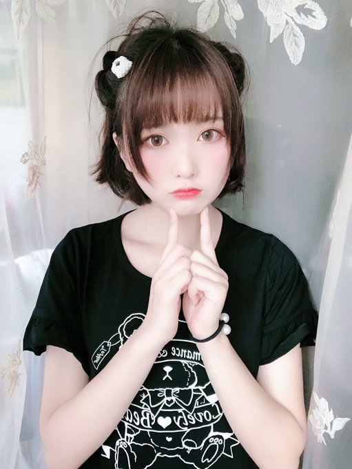 Twitterのコスプレ画像12