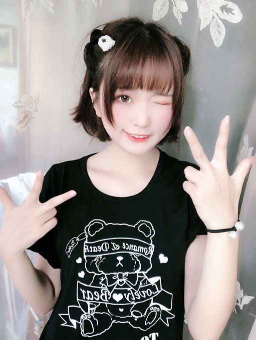 Twitterのコスプレ画像13