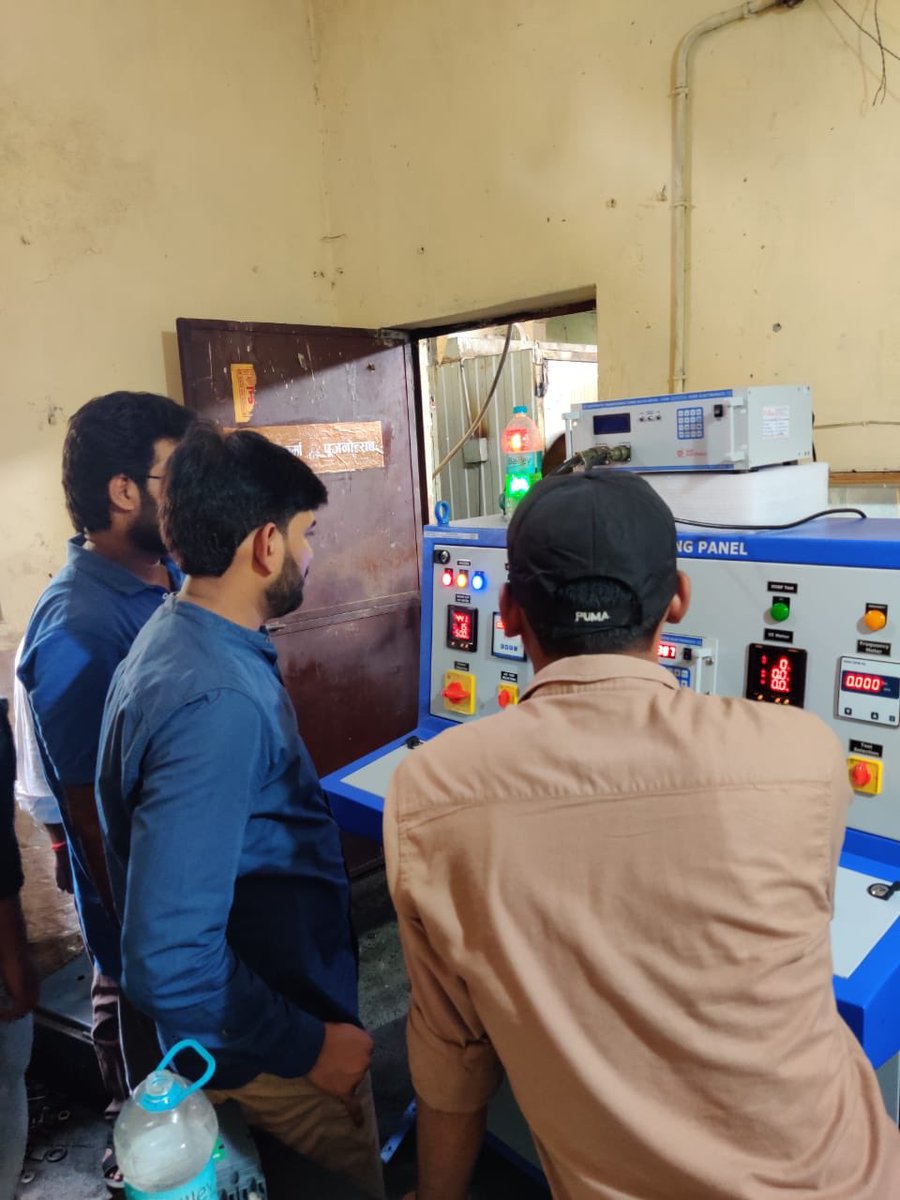 CEADVVNL's tweet photo. Latest transformer testing equipment installed at Gorakhpur workshop today , better quality shall be monitored now. https://t.co/cmxNk5VnXJ