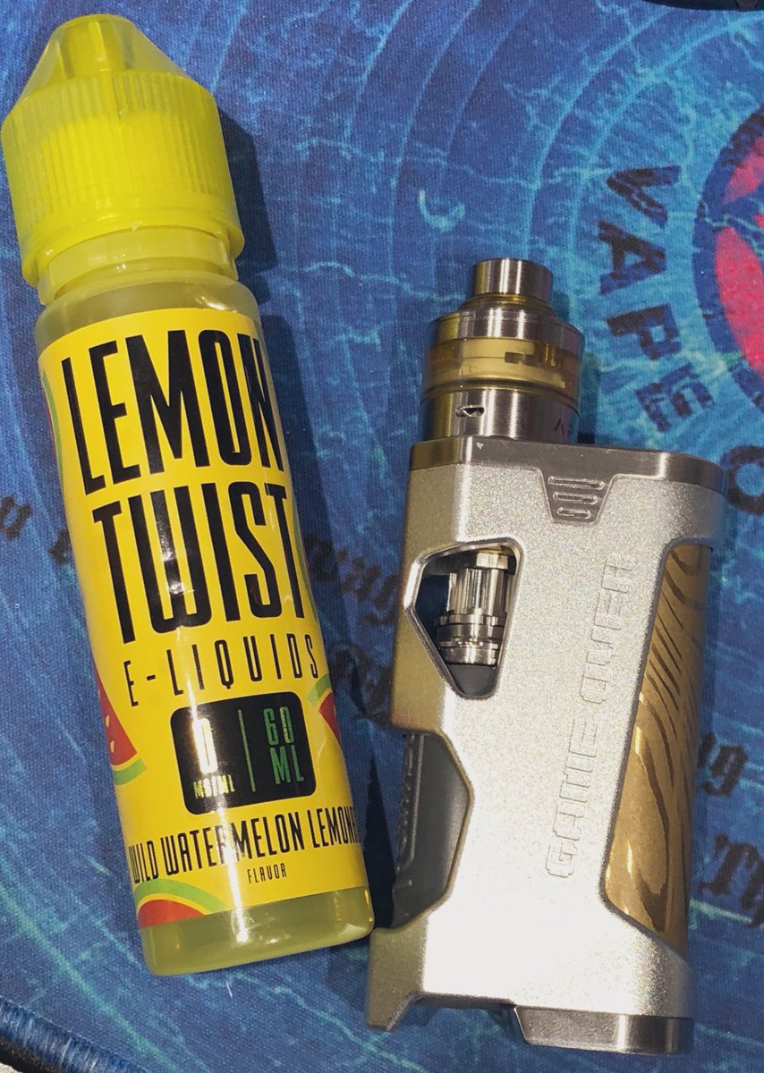 peche_24h's tweet image. 壁|●･ω･)ﾉнёιιο!✩*॰
どうも...Pecheですw

皆さん、今日も一日
お疲れ様でした(˙꒳​˙  )

急な雨にお気をつけ下さい(´×ω×`)

#VAPE好き #ViciousAnt
#GAMEOVER3 #LEMONTWIST

安定のビルド &amp;amp; 安定の美味しさ...
(๑•̀⌄ｰ́๑)b