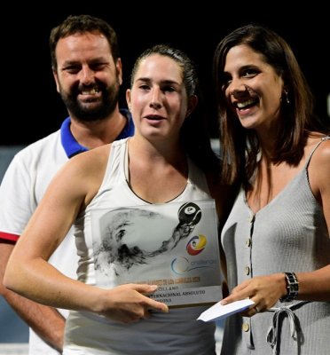 RFETenis's tweet photo. 🎾 Jordi Muñoz y Celia Cerviño se llevan el “Trofeo Challenge” de Puertollano en las IBP Tennis Series - Circuito Nacional de Tenis RFET

📸 @TrofeoChallenge

📝Leer más: https://t.co/Fe5YGwYY0Y https://t.co/lhnvTE6mWL