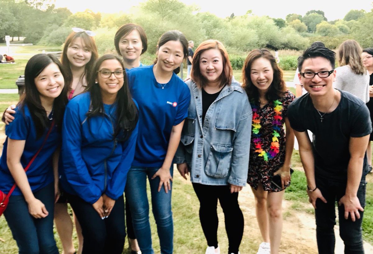 Fun times at the #VanCentreBMO market summer BBQ 🍖🌭🍩 Thank you everyone for coming !! <a href="/BMOKerrisdale/">BMO Kerrisdale</a> <a href="/Andrewlee2017/">Andrew</a> shout out to my Team People for all the effort in making this happen 🙌🏻 <a href="/therealjsy11/">Jennings Ian Sy</a> <a href="/catrina_l/">Catrina Lal</a> <a href="/Susie_Wei01/">Susie Wei</a> <a href="/ElaineCheung18/">Elaine Cheung</a> <a href="/Catherinezhao10/">Catherine zhao</a> <a href="/joeyleung12/">joeyleung</a>