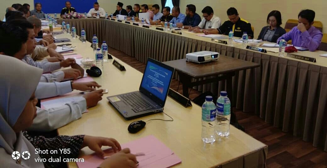 JKRPAHANG's tweet photo. Sedang berlangsung
Mesyuarat Pengurusan @JKRPAHANG Bil.3/2019

@JKRMalaysia 
@mannordin2015 https://t.co/FEEanARL7c