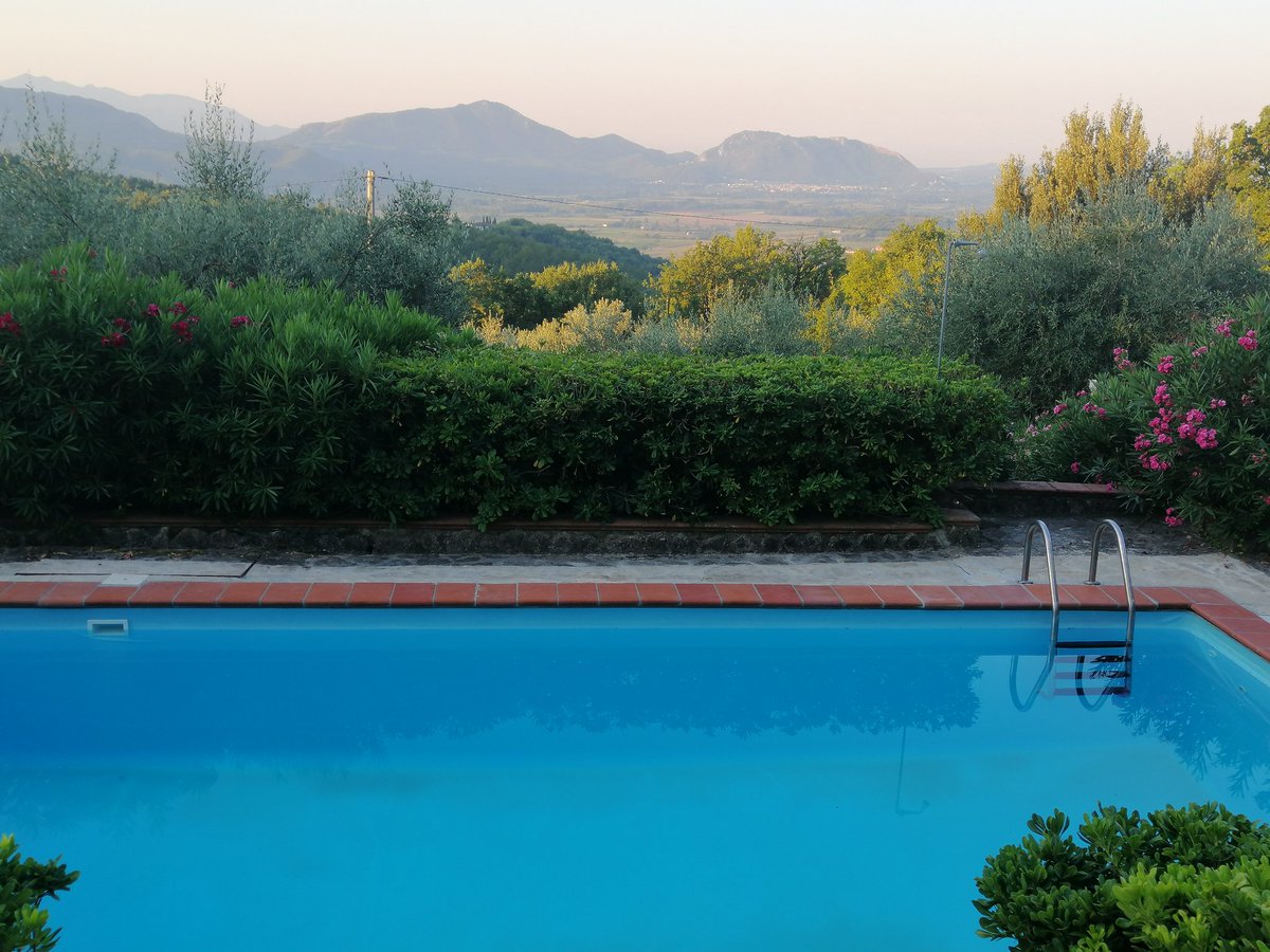 LaConsiglieria's tweet photo. .@Acqua_Lete -
...quando tutti dormono e tu non vedi che...il sorgere del nuovo giorno e il tuo #tuffo nella sua #quiete #ScrivoQuelCheSento #21Agosto #Pratella #caserta
@anboemo @Barbaga3Gaetano
@CasertaAntica @casertanews @Reggiace @lucarallo @lemurinviaggio @OlioBuondiOLI https://t.co/P2inPMCsvZ