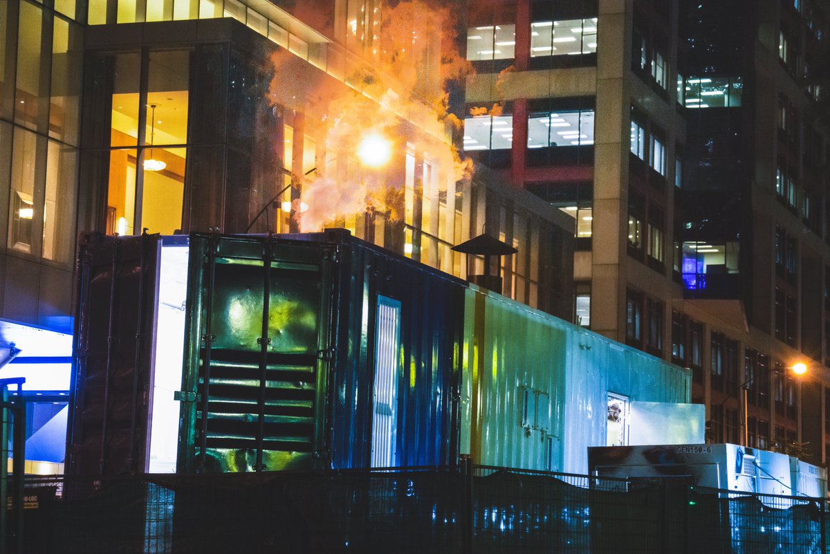 CityStreetMedia's tweet photo. A temporary boiler room setup across the street from @ritzcarlton Toronto near David Pecaut Square.
#ritz #ritzcarlton #davidpecautsquare #toronto #nightphotography #photography #streetphotography #stacking https://t.co/UuPq7Xebf0