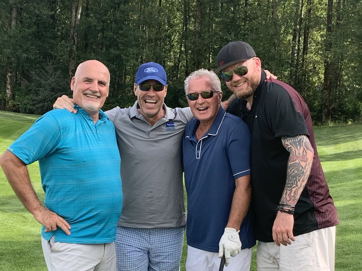 canucksalumni's tweet photo. #CanucksAlumni are always excited to be a part of the amazing #BoysOfFall event in support of #BasicsForBabies https://t.co/BlrME5lKK4