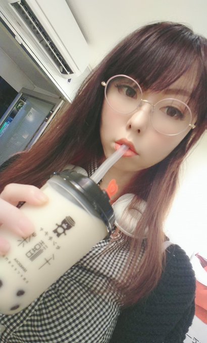 Twitterのコスプレ画像15