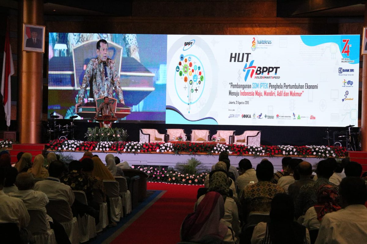 BNPB_Indonesia's tweet image. Kepala BNPB Doni Monardo menjadi pembicara dalam Hari Ulang Tahun BPPT di Auditorium BPPT, Jakarta. @BPPT_RI @BPPTeknologi #KepalaBNPB #HUT41BPPT