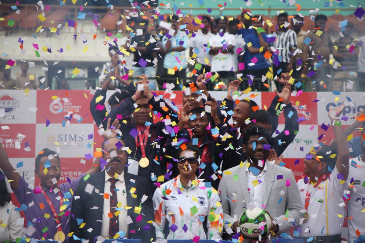 soifc2019's tweet photo. 📸 Photo Gallery - Closing Ceremony 

For more highlights 👉 https://t.co/EzFKA9uLyH 

#SOIFC2019 #WatchUsWin #InclusionRevolution #EvokeMedia #SpecialOlympicsChennai https://t.co/GhNz6yHgf4
