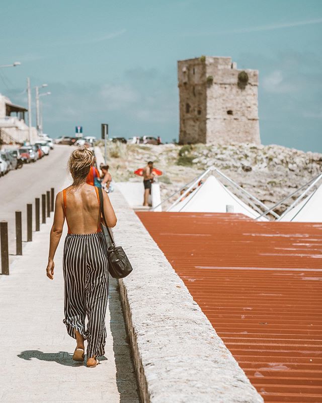 jdurack01's tweet photo. Castle cruising in south eastern Puglia - shot with the trusty Sonya7iii using the touch screen for custom focus point to the left - shot while walking run and gun styles - hard to keep up with the wife she is a exploration machine https://t.co/JD8nlE35yi https://t.co/DCYkeFzA0h