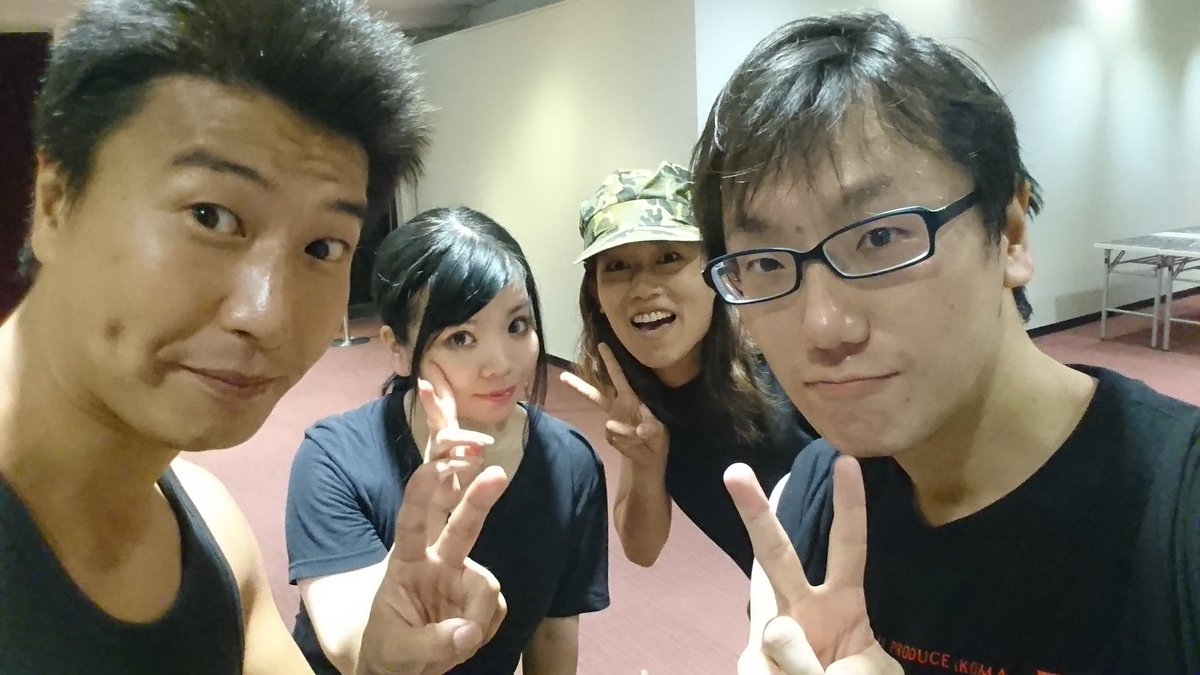 fireryo4's tweet photo. 一足先に小屋入りしてる為ちゃんに会いに……来た訳では無いんですがね☆
#JPCT の現場に来たついでに挨拶して来ました~☆
皆さん!!今週来週は近鉄アート館が盛り上がってますよ(^^ゞ
#本若
#雷天
#YES_I_AM https://t.co/UpYckoGEuJ