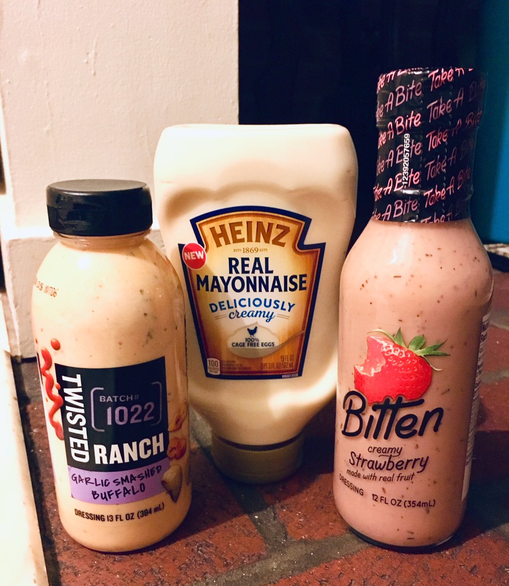 ProudMom_12's tweet photo. I redeemed all 3 of my #free coupons from @pinchme for these full size products! All of them are absolutely delicious!! Highly recommend! #HappyPINCHer #TwistedRanch #HeinzMayonnaise #Bitten https://t.co/46U3sNBYbv