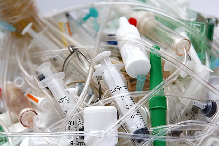 MinHealth_Arm's tweet photo. Research, #treatment, providing medical care can produce #medicalwaste, which is classified as #hazardous. These wastes can result in a #negative impact on patients, which is why it is forbidden to mix #medical waste with household waste. Read more: https://t.co/E9ZeqSYz6p https://t.co/pCNxSvnRrU
