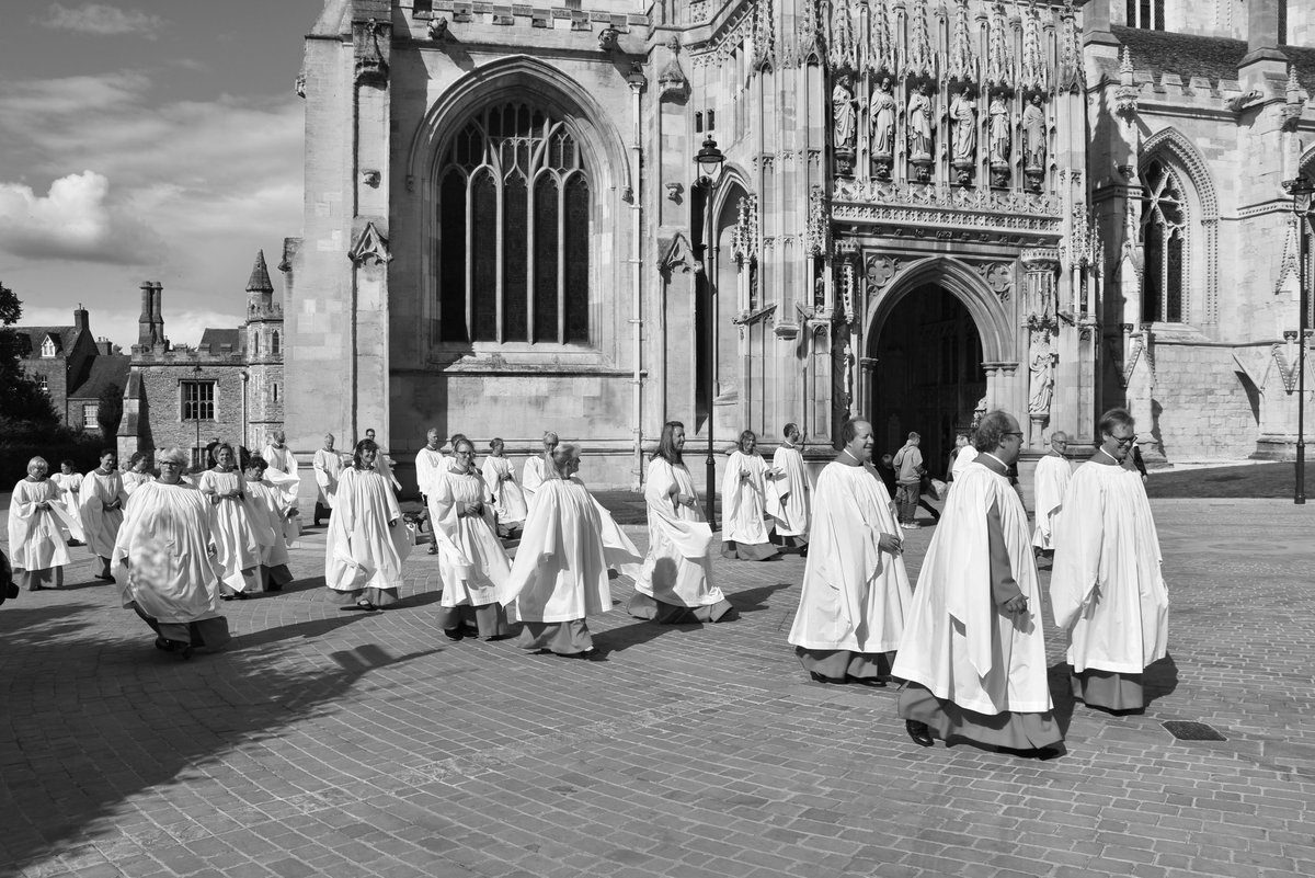 Zo 1 sept 16:00 uur Choral Evensong  #Walburgiskerk #Zutphen
Leidse cantorij o.l.v. Hans Brons. Willeke Smits, orgel Irma Pijpers, liturg  baderorgel.nl