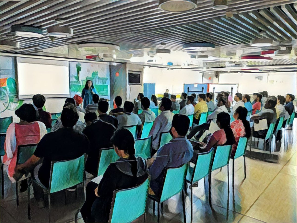 dvara_money's tweet image. In a session at a corporate partner, we gathered that the concept of insurance being a risk coverage is still not palatable to many. Return expectations on insurance still drives ppl towards products like ULIP which have typically proven to be inferior to investment &amp;amp; insurance.