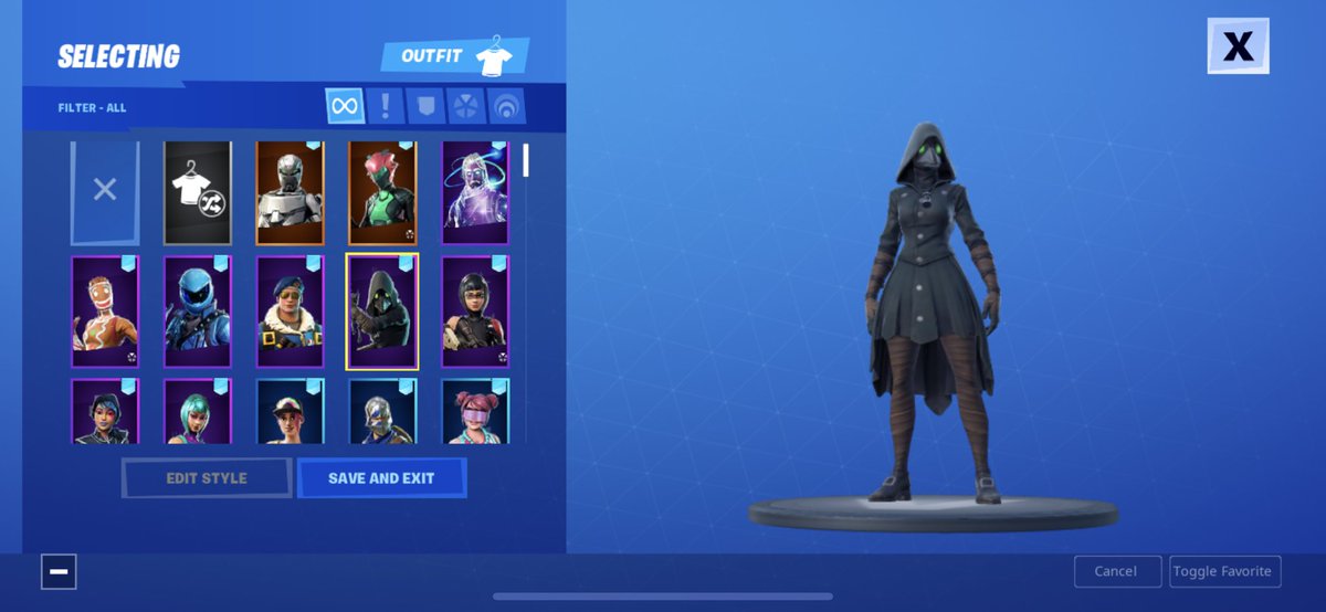 Esktro's tweet photo. Looking to trade stacked 200+ skins, galaxy and wonder skin also got a purple skull trooper account and code name elf dm! #fortnite #FortniteBattleRoyale #fortniteaccountsforsale #fortniteaccountsfortrade #fortniteaccount #purpleskulltrooper #galaxyskin https://t.co/JjeXbhBf2f