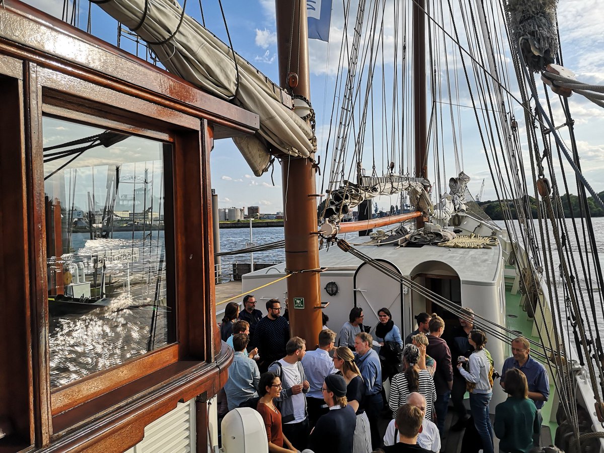 seadevcon1's tweet photo. Participant meeting of the Hamburger Klimawoche. We are proud to be part of it this year. The @seadevcon1 Conference (26.-27. Sept. 19) enriches the one week program with the themes #climate, #CO2 ´reduction, #sustainability . Tickets:  https://t.co/MCRbGwiirW https://t.co/spAG5qkABQ