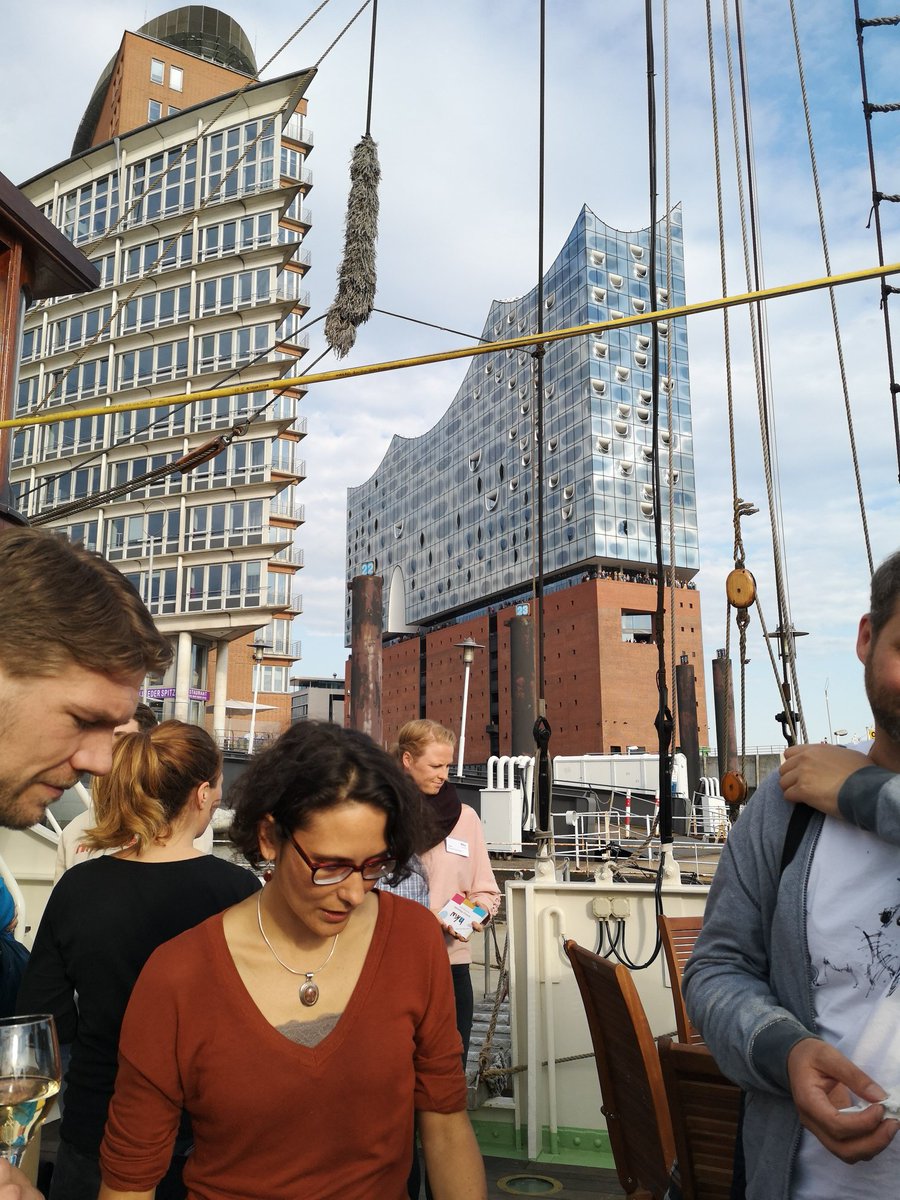 seadevcon1's tweet photo. Participant meeting of the Hamburger Klimawoche. We are proud to be part of it this year. The @seadevcon1 Conference (26.-27. Sept. 19) enriches the one week program with the themes #climate, #CO2 ´reduction, #sustainability . Tickets:  https://t.co/MCRbGwiirW https://t.co/spAG5qkABQ
