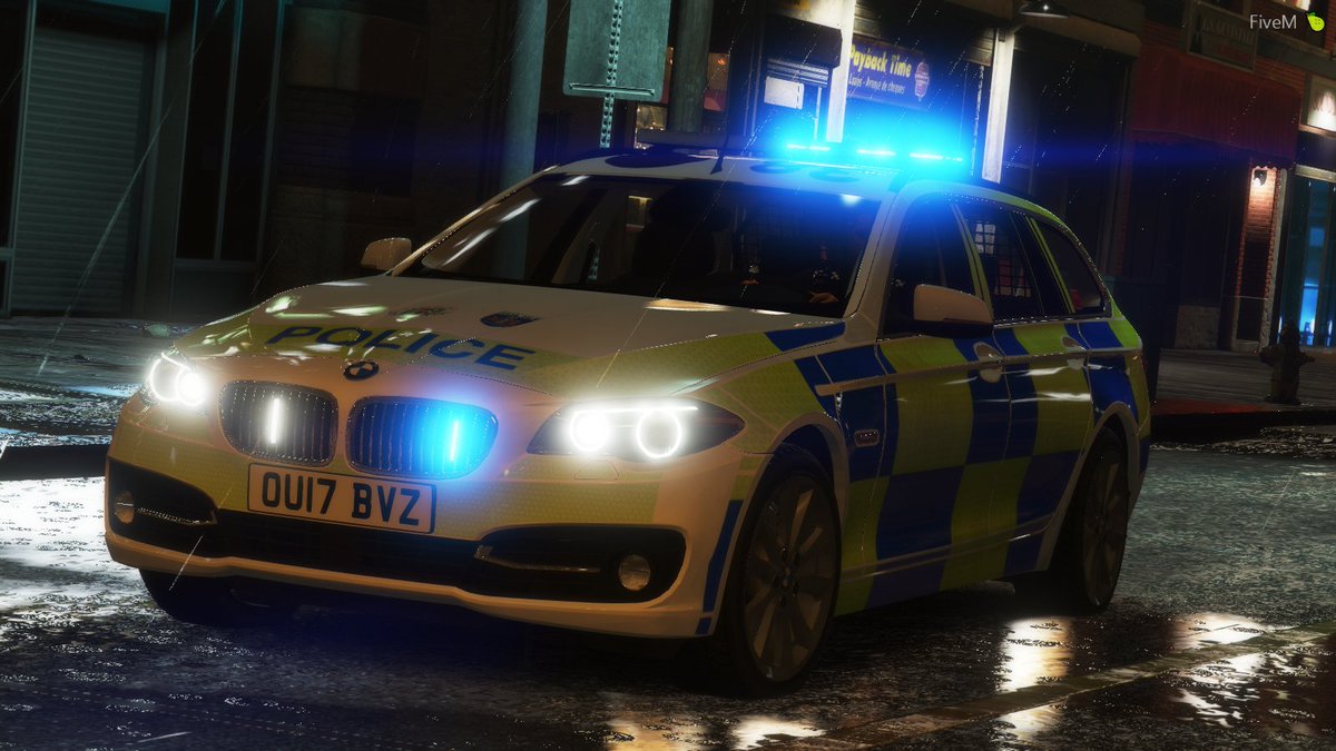 IIS_CEO's tweet photo. Left the office to crew with the @TVRP_RPT last night. Brilliant time, hats off to all of the officers that do it on a daily basis. #ThamesValleyRP @ThamesValleyRP https://t.co/9JmyAZ8HEe