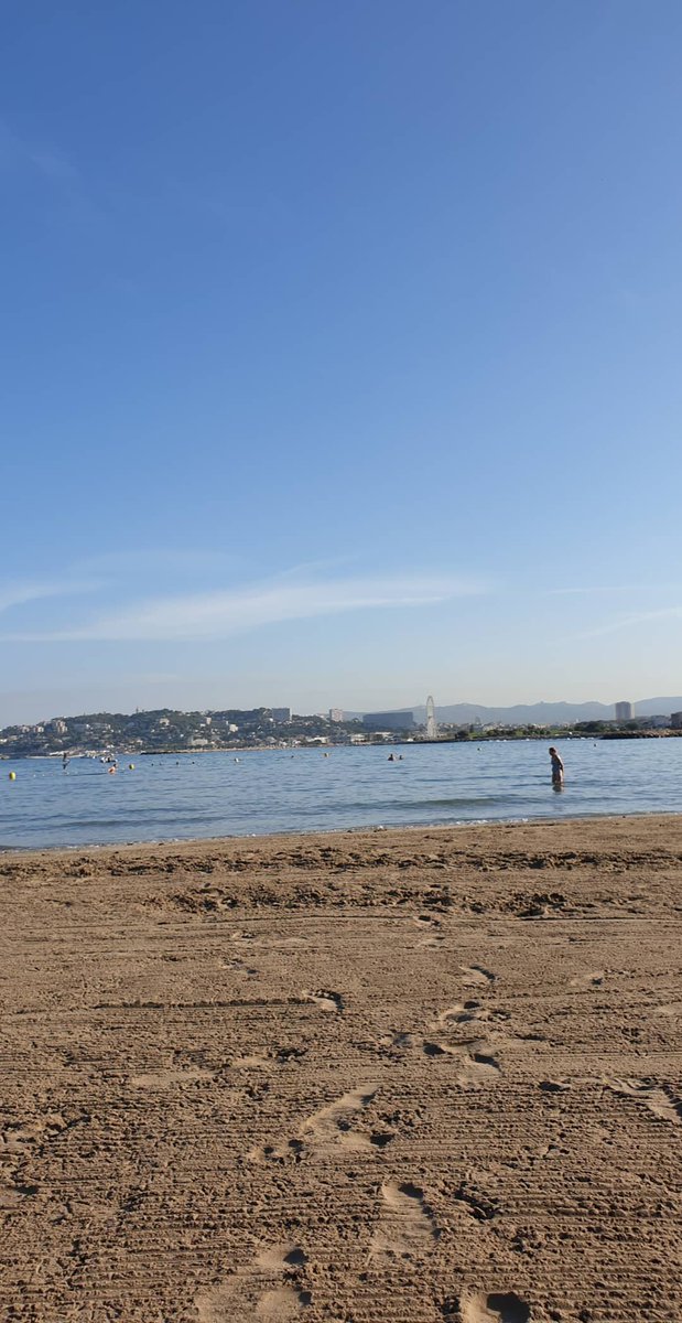 Michaaaaa2412's tweet image. #PointeRouge