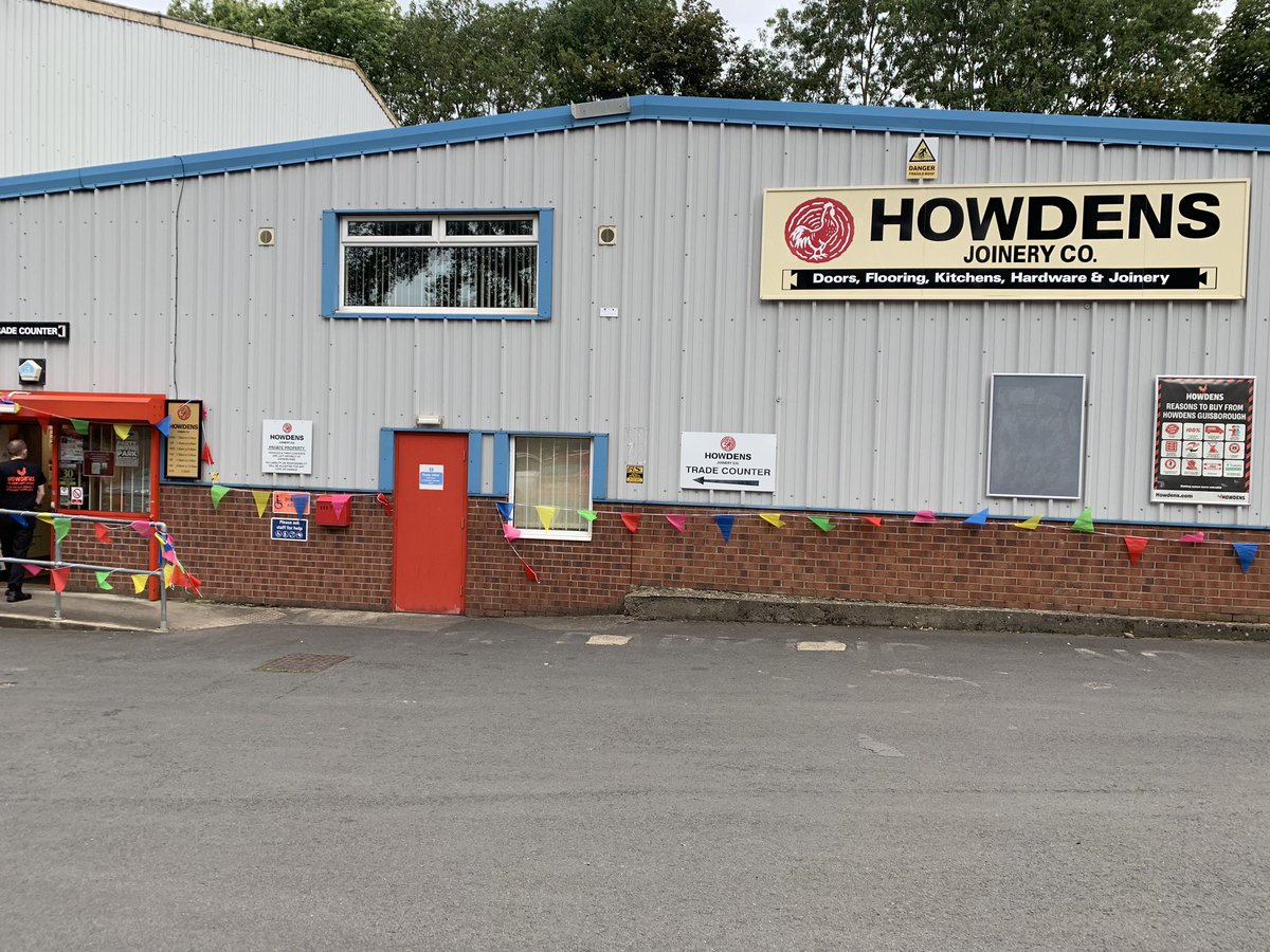 WAGO_Beks's tweet photo. Trade day @HowdensJoinery Guisborough pop down and see their new WAGO products #Wago #WeConnect #kitchenfitters #electrician https://t.co/l8R1OwYKAi