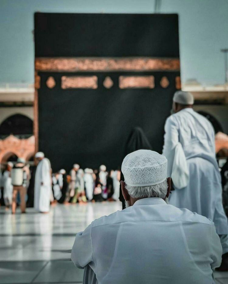 M_bahattab95's tweet photo. في الدعاء اعتمد على سعةِ الله .. 
لا على ضيقِ أفقك 💛. https://t.co/6o3mrCUKbi