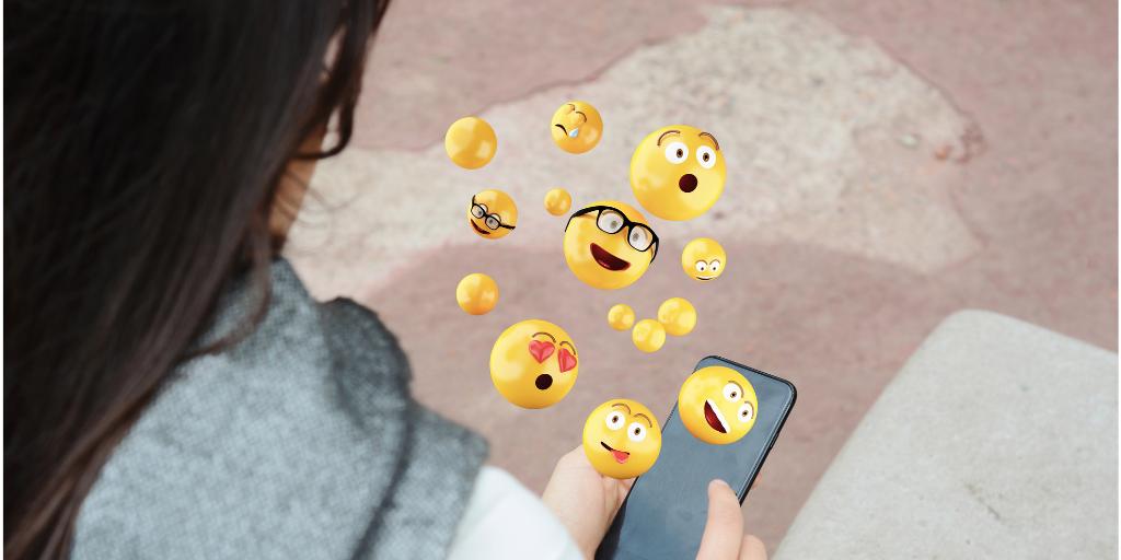 DigitalZBerlin's tweet photo. 🤳Wie funktioniert #Mobile #Recruiting? In unserem #Expertennetzwerk finden Sie die richtigen Ansprechpartner für Fragen der #Digitalisierung: https://t.co/ioAYjUC5I3 https://t.co/Kr5cHRppiM