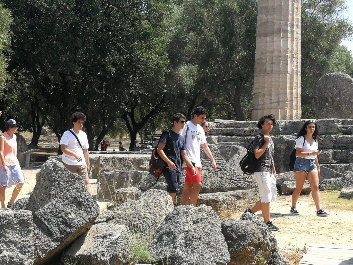 PresideGrotti's tweet photo. Summer Camp del #LiceoRedi a Patrasso (Grecia): seconda parte https://t.co/xsPY7yAQzN
