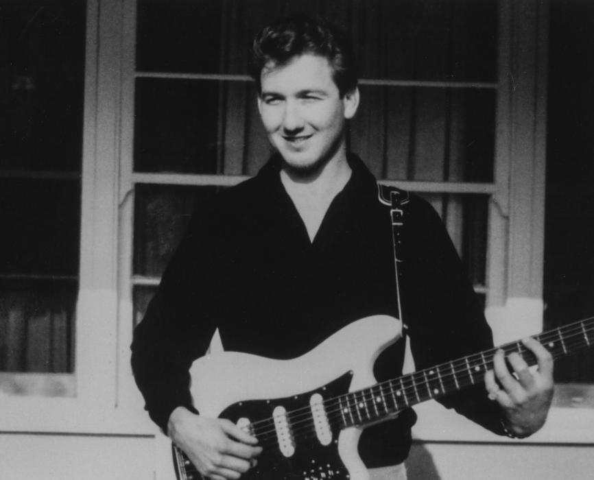 Happy Birthday to legendary guitarist James Burton, born on this day in Dubberly, Louisiana in 1939.    