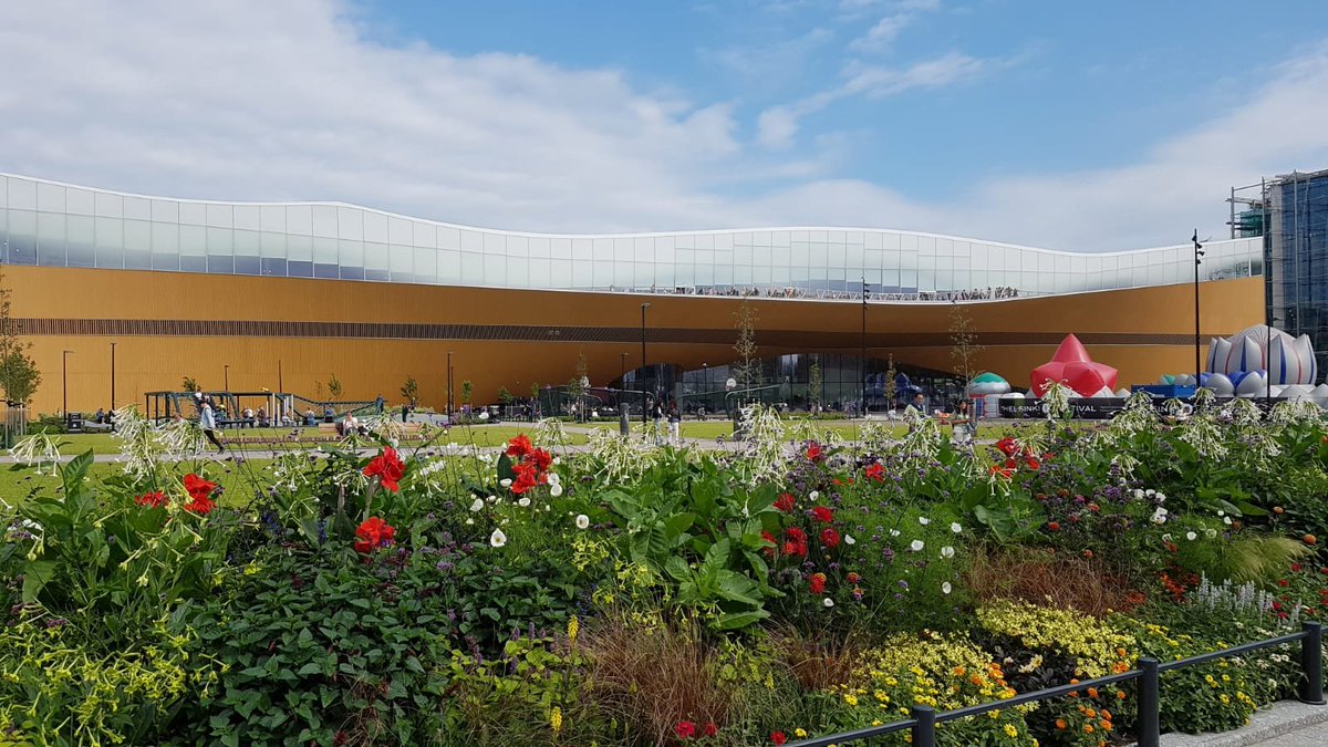 HelsinkiKymp's tweet image. Usein valitetaan, että todellisuus ei vastaa havainnekuvaa. Saammeko esittää: todellisuus, joka on hienompi kuin havainnekuva.

 #Helsinki @oodihelsinki