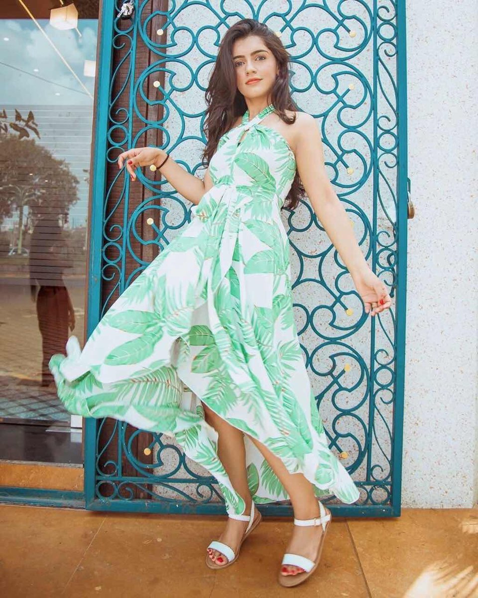 Let your personality shine through with a joyful dress! 🌿🌞 Featuring escapewithmee_
🔎product code: 712202
👉Shop dresses: buff.ly/2J44nc8