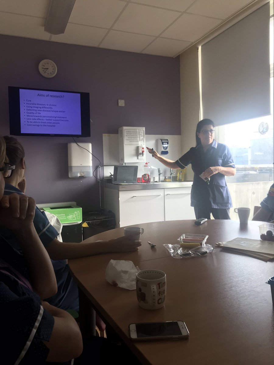 sharonraymond50's tweet photo. Today’s topic is ‘Research’. Nicky our research sister is updating the nursing team on all the new and up and coming trials in haematology. #everydayisateachingday #haemteam #CancerResearch @UHP_NHS @EdCoxNHS @siandennison https://t.co/fLqsdh455j