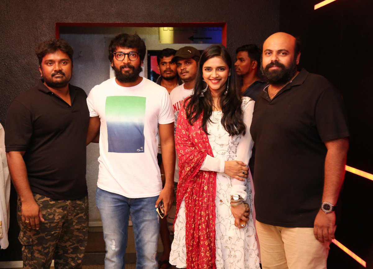 tamilmovieinfo1's tweet photo. #BakridFromAug23 @ivasuuu wth @KalaiActor at #Bakrid premiere 

@vikranth_offl 
 @RedGiantMovies_ release
@immancomposer Musical
@Jagadeesan_subu @msmurugaraj  @urkumaresanpro @johnmediamanagr https://t.co/wUSy9wq9Fm