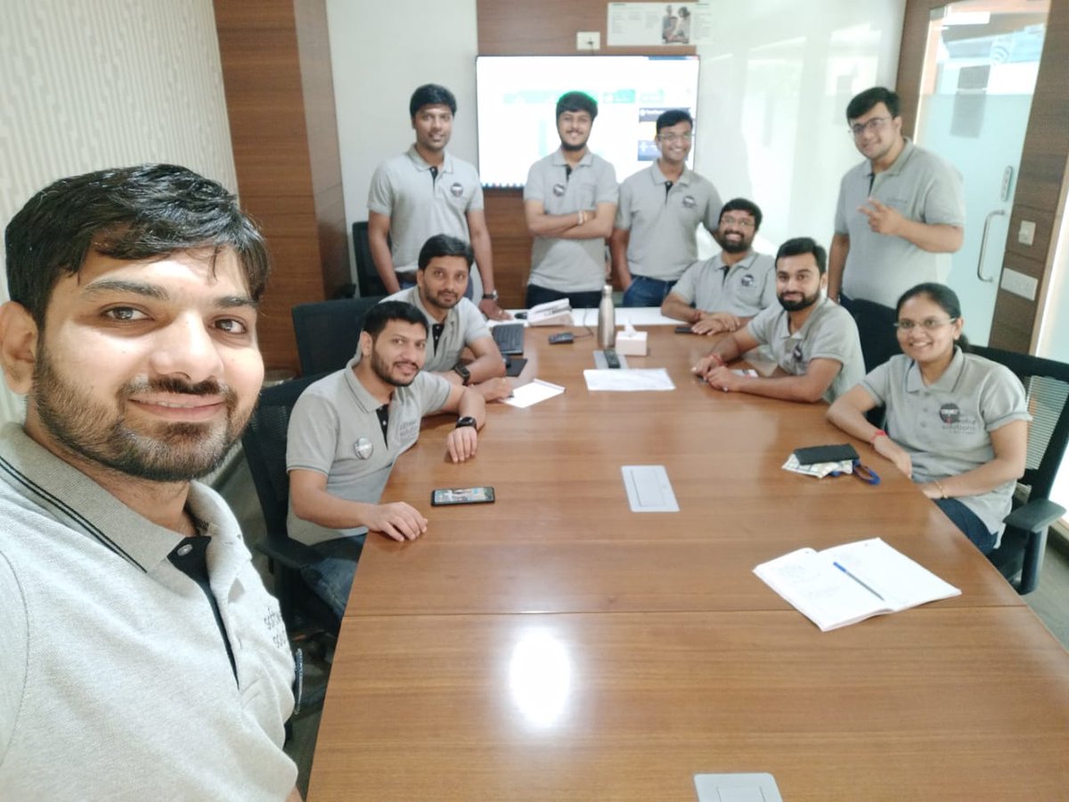 Manjitsinh's tweet photo. TeamWork is always better...#SmartShelf #SmartFoodMonitoring #IoTConnect #Avnet https://t.co/DeB6c5RNw4