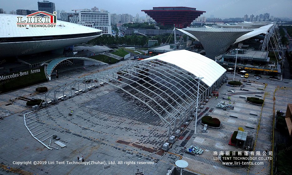 ErickLiri's tweet photo. Big tent 60x100m size under installation for an outdoor event center from LIRI TENT.Check our website https://t.co/QW7cBaZ7BS for more details.
#polygontent #liritent #eventtent #eventcenter #tent #marquee #hugetent https://t.co/zoOtBwVy3M
