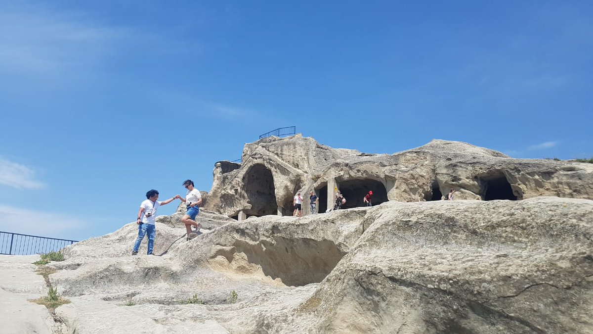 TraveldoorGe's tweet image. Make your dreams come true with @TraveldoorGe !✨💜
#ExploringGeorgia #CoupleTraveling #CoupleGoals 
For inquiry visit: traveldoor.ge/inquiry/