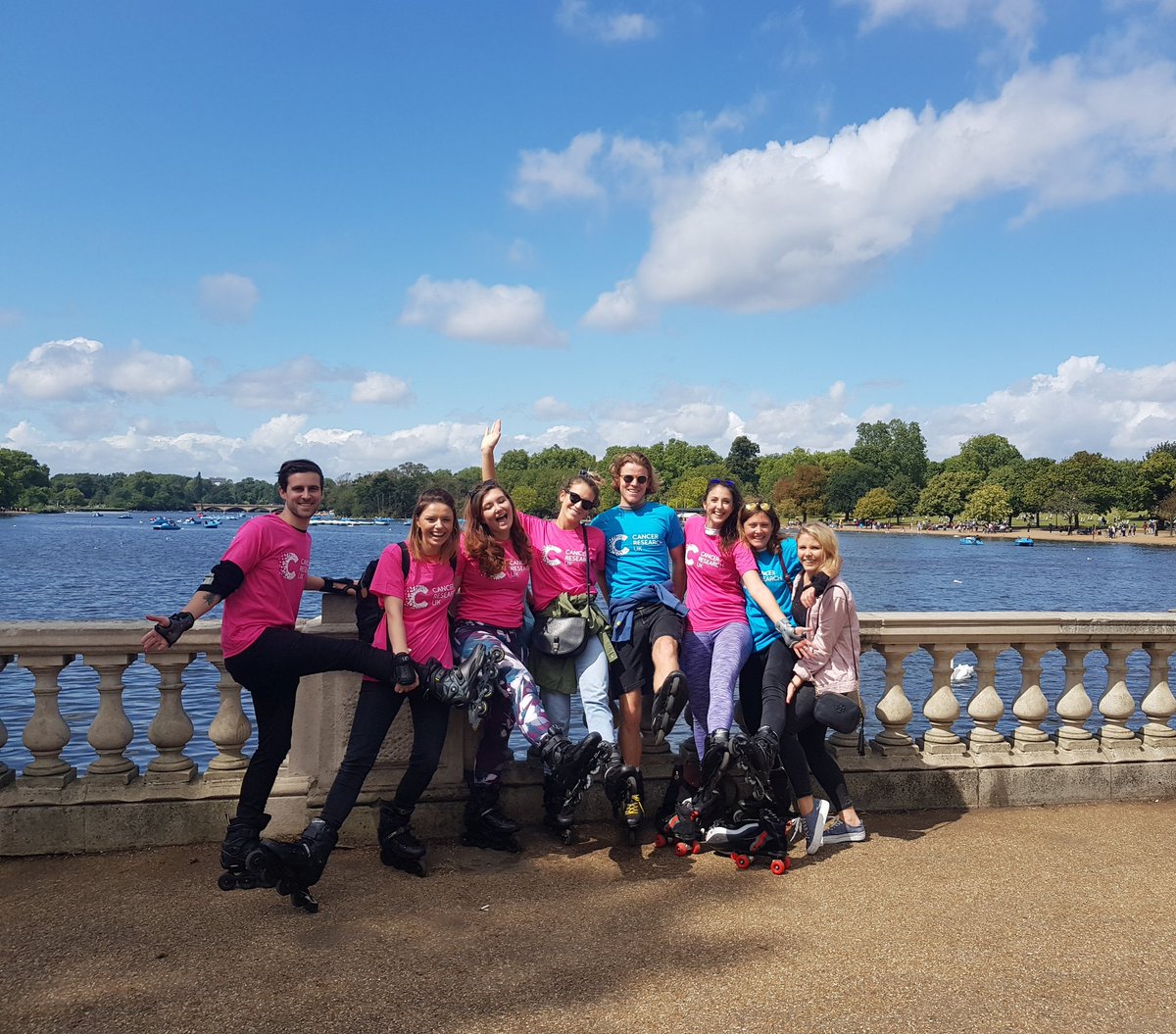 Janey_lm's tweet photo. Together We Can Beat Cancer...on blades! 🎀
Not the easiest challenge but a hilarious afternoon with friends trying to get round Hyde Park on #rollerblades

Challenge 8 compete, thank you everyone who came 🥰
 
https://t.co/NaWgc2ILdn https://t.co/qgU7Gi7eBJ