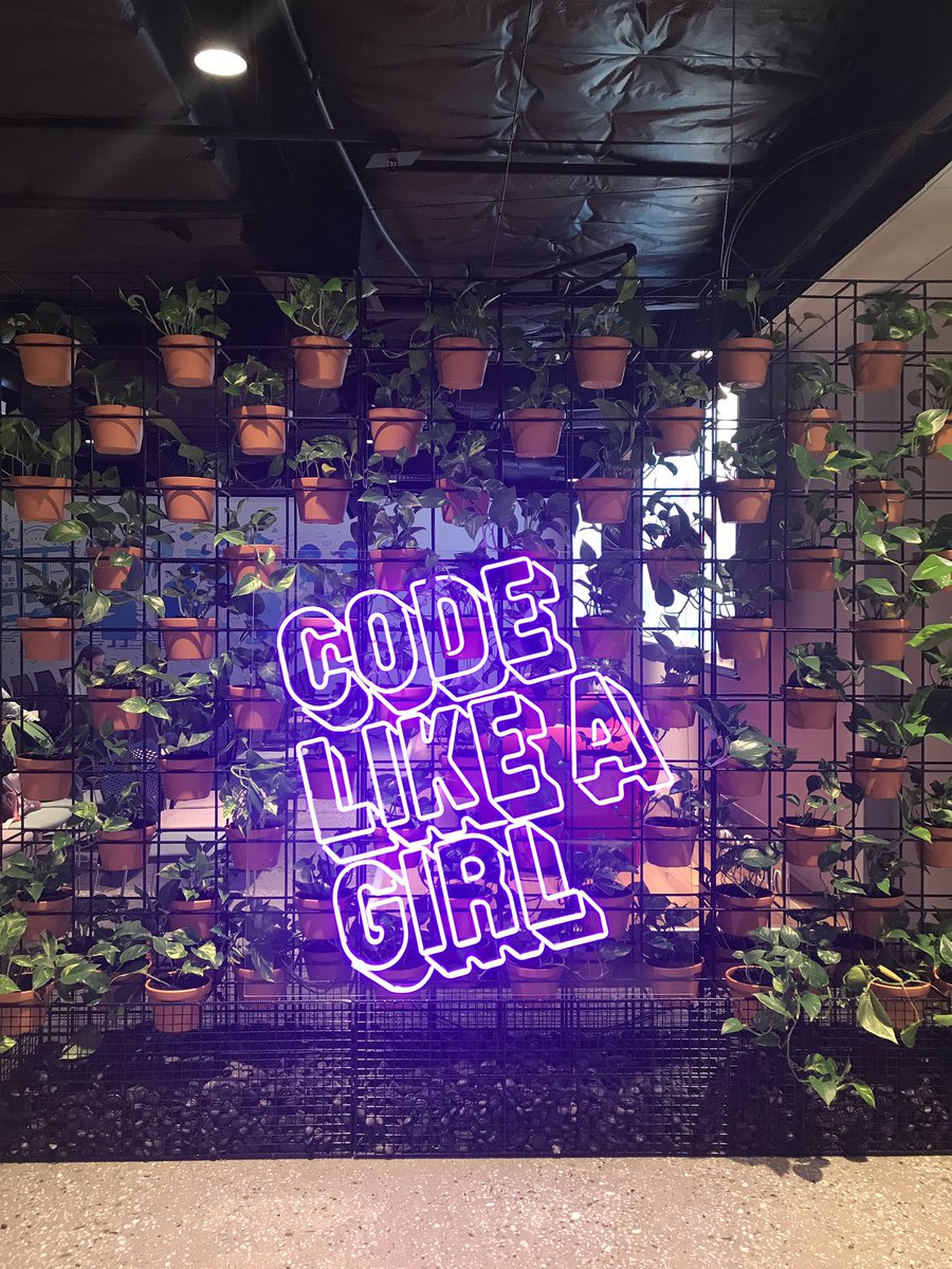 codelikeagirlau's tweet photo. Hello friends!

Our beloved ‘Cracking the Tech Career’ networking event is back!

Thanks #MantelGroup for this sharing this lovely space with us tonight in Melbourne.

#CodeLikeaGirlAU
#CLGCrackingTech https://t.co/Ql3YkezT0x