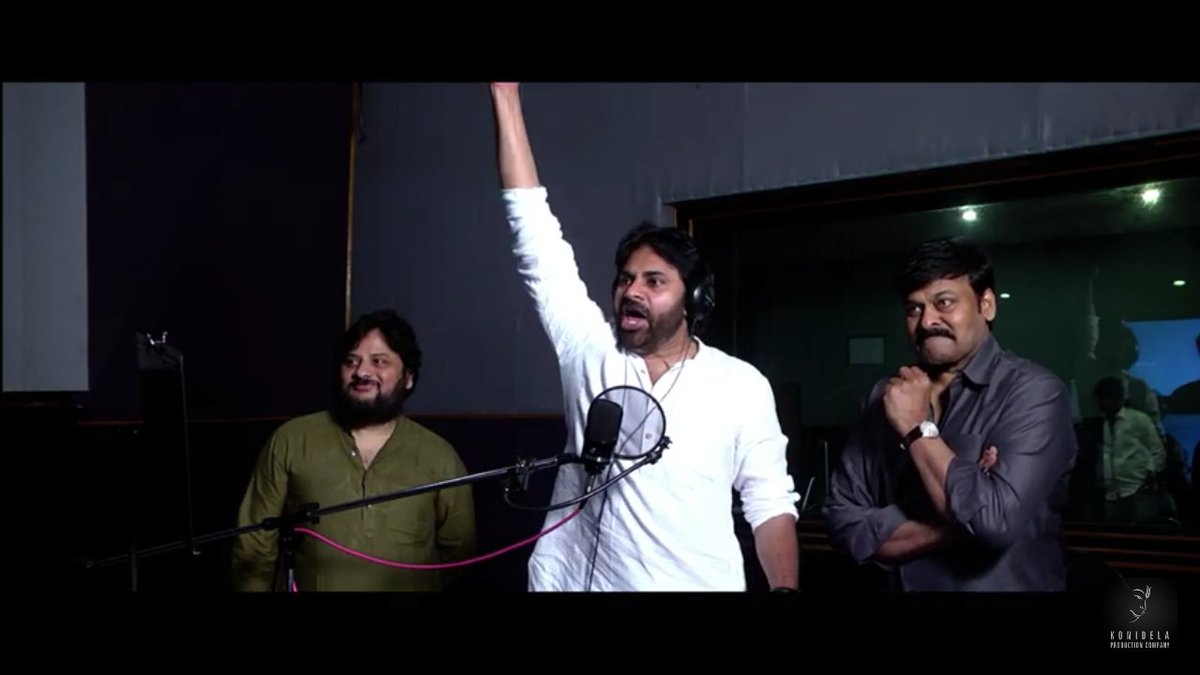 LmnMurali_offl's tweet photo. At Dubbing...
@PawanKalyan : syeraaaaaaa Narasimmmaaahh Reddyyyy🔥🔥
#MegaStar" :😼😼😼😼
#SyeRaaNarasimhaReddy #SyeRaaTeaser #SyeRaaMaking https://t.co/lmIEST2lmW