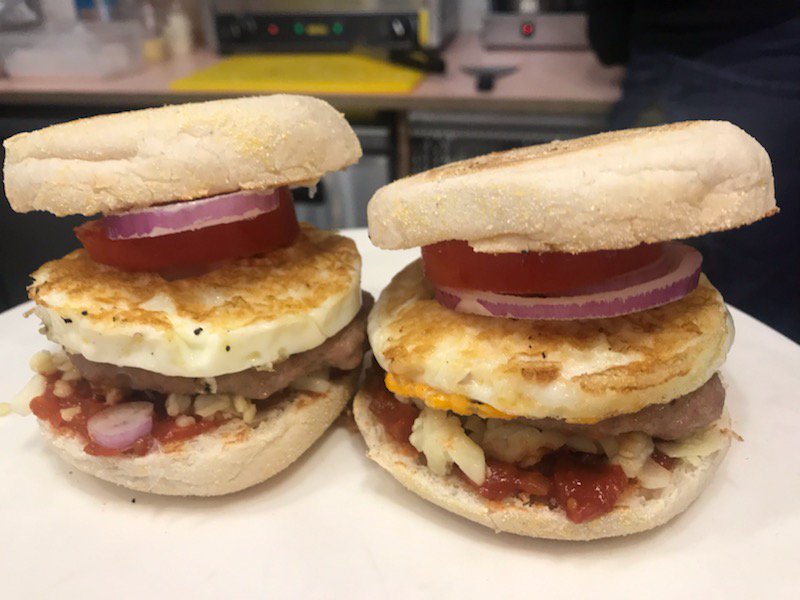 RToastery's tweet photo. This little beauty is only available until 11.30. Our, breakfast "O Toasty". Fresh muffin, rare breed sausage, smoked mozzarella, gruyere,, Burford brown egg &amp; our homemade tomato chutney. Whats not to like #breakfast #brunch #FoodForThought #eat #brekkie #Camden https://t.co/7TSYnWQGHI