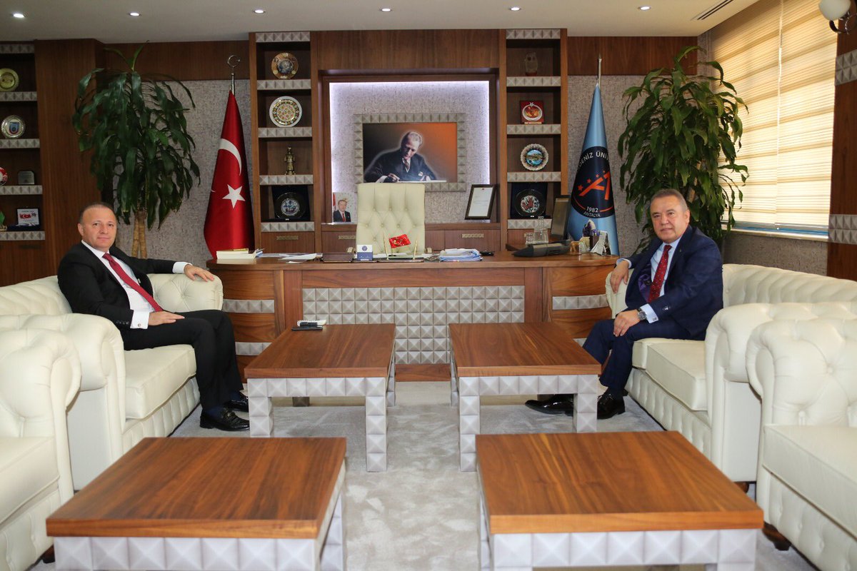 Muhittin Böcek