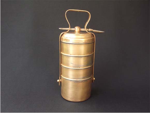 THE TIFFIN TALES smitahegdedeo.com/2019/08/21/the…