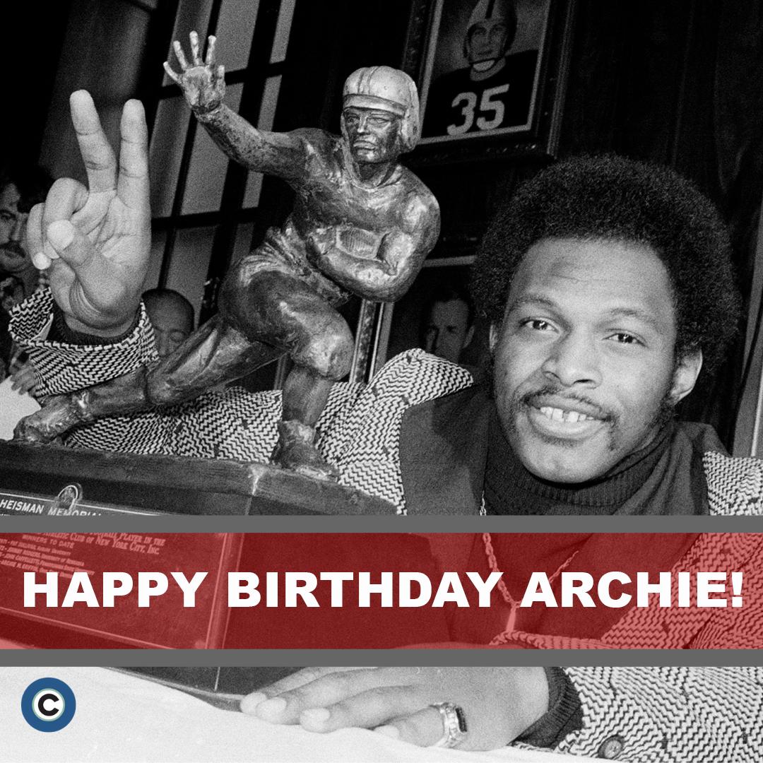 Wish the ONLY two-time Heisman Trophy winner and Ohio State legend Archie Griffin a happy 65th birthday! 
Photo: AP 