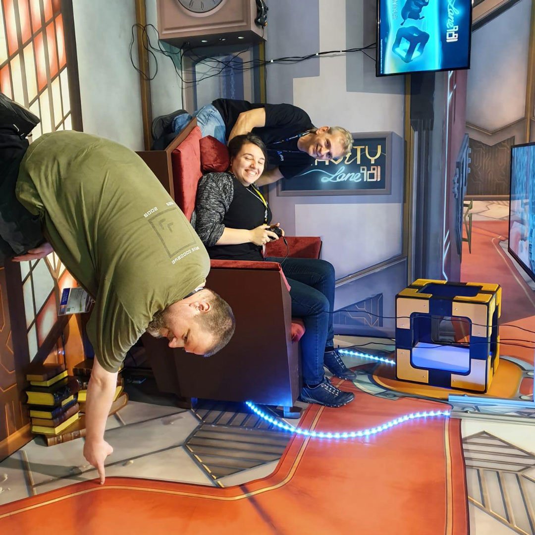 articydraft's tweet photo. Goofing around @Gamescom in the Indie Village at the @ByteRockers booth. If you want to take a gravity defying picture like ours, head off to Hall 10.2!

#Gamescom #Gamescom19 https://t.co/JXc09kYu91